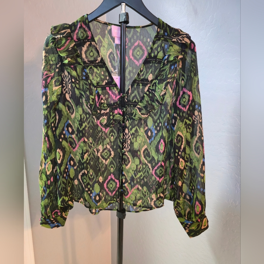 Muse by Republic Women's Boho Ikat Print Sheer Blouse NWT Size Small